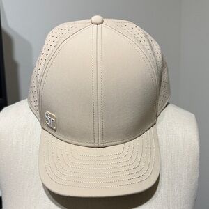 Merlin hydro Hat A-game beige SnapBack baseball cap